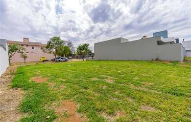 Imagem 6: Terreno lote 82 no Condomínio Aquarela em São Carlos