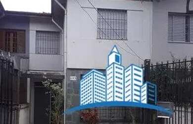 Imagem: A casa possui 3 Dormitórios, 3 Banheiros, 2 Vagas na garagem