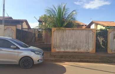 Imagem 1: Casa pra ALUGAR. Varanda, 45m² de Área, 2 Vagas na garageme2 Dormitórios