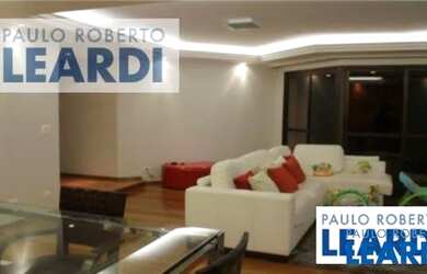 Imagem: O apartamento possui 4 Dormitórios, 5 Banheiros, 3 Vagas na