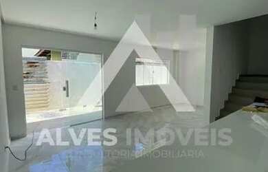 Imagem 1: BELÍSSIMA CASA NO ANTARES