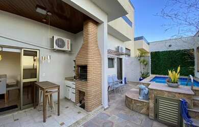 Imagem: O apartamento na cobertura possui 3 Dormitórios, 2 Banheiros