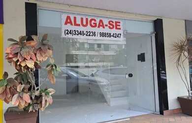 Imagem: O depósito possui 32m² de Área e está localizado em Aterrado