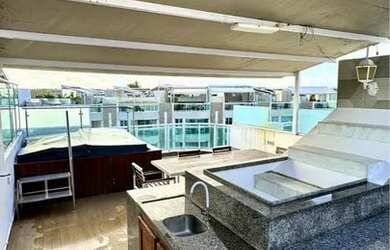 Imagem: O apartamento possui 2 Dormitórios, 2 Banheiros, 2 Vagas na