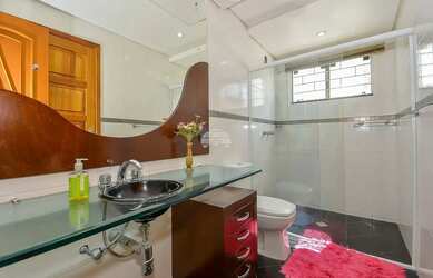 Imagem 15: Vendas Casa Curitiba PR. Piscina, Ar-condicionado, Lareirae4 Vagas na...