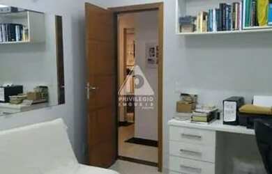 Imagem 7: Cada duplex , 3 suites ,churrasqueira, piscina , 4 vagas de garagem