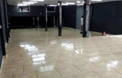 Imagem: O depósito possui 225m² de Área e está localizado em Campo