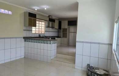 Imagem 13: Casa 04 quartes suíte, bairro jd. Vitória II GOIANIA