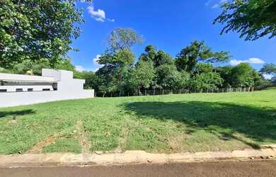 Imagem: O terreno possui 255m² de Área e está localizado em Reserva