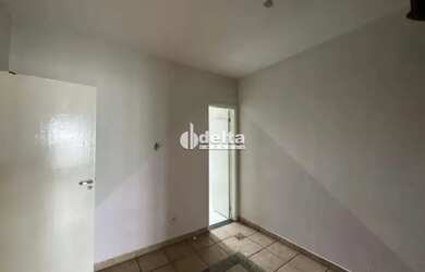 Imagem 5: Casa disponível para locação no bairro Morada da Colina em Uberlândia-MG