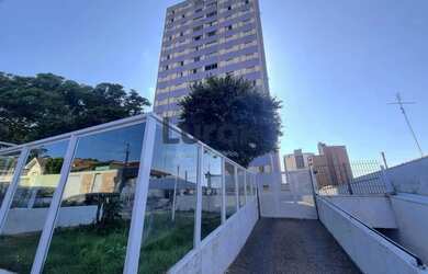 Imagem: O apartamento possui 3 Dormitórios, 2 Banheiros, 1 Vaga na