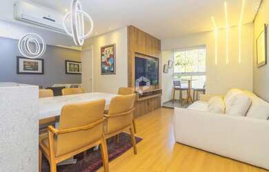 Imagem: O apartamento possui 2 Dormitórios, 2 Banheiros, 1 Vaga na