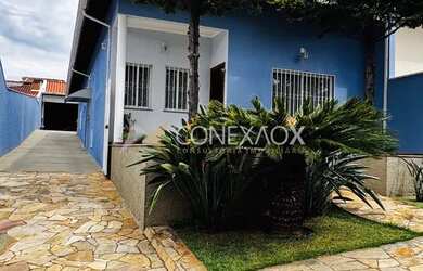 Imagem: A casa em condomínio possui 3 Dormitórios, 3 Banheiros, 5