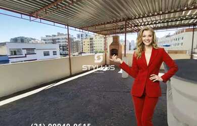 Imagem: A casa possui 4 Dormitórios, 3 Banheiros, 1 Vaga na garagem