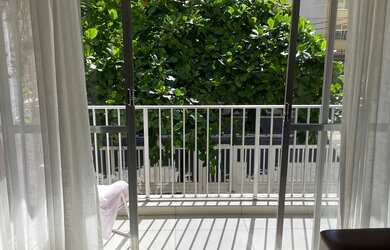 Imagem 1: Apartamento. Imóvel mobiliado, Ar-condicionado, 75m² de Áreae1 Vaga...