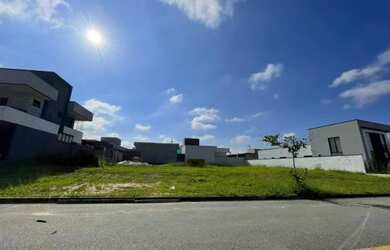 Imagem: O terreno possui 344m² de Área e está localizado em Taubaté