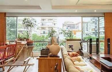 Imagem: O apartamento possui 3 Dormitórios, 4 Banheiros, 1 Vaga na