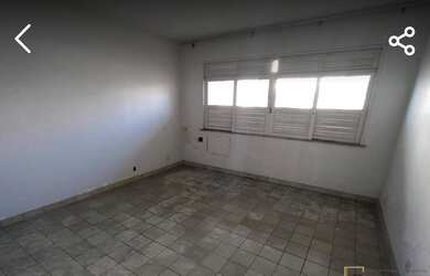 Imagem 1: Casa na Rua Estância. 350m² de Área, 1 Vaga na garageme3 Dormitórios