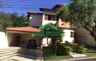 Imagem: A casa em condomínio possui 4 Dormitórios, 5 Banheiros, 4