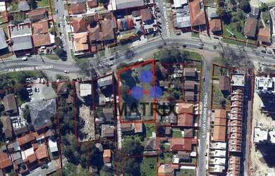 Imagem: O terreno possui 1.889m² de Área e está localizado em Tingui