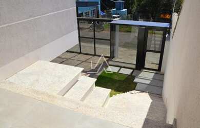 Imagem 2: CASA NO BAIRRO CARMEM. Piscina, Churrasqueira, 289m² de Áreae2 Vagas...