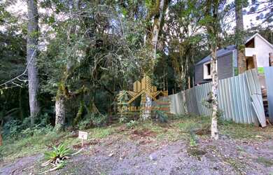 Imagem: O terreno possui 592m² de Área e está localizado em Canela