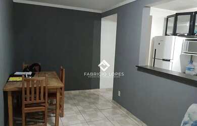 Imagem: O apartamento possui 2 Dormitórios, 1 Banheiro, 1 Vaga na garagem