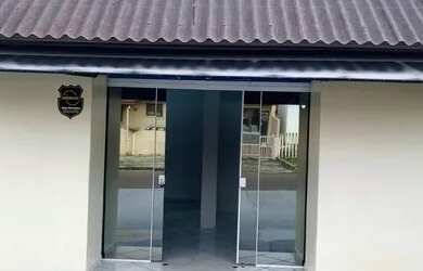 Imagem: O depósito possui 2 Vagas na garagem e 40m² de Área e está