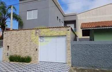 Imagem: A casa possui 3 Dormitórios, 3 Banheiros, 2 Vagas na garagem