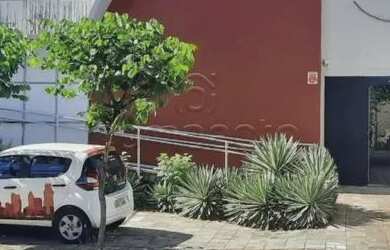 Imagem: O depósito possui 1 Vaga na garagem, 120m² de Área e está