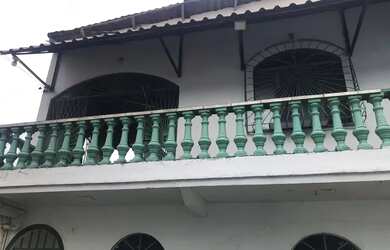 Imagem: A casa possui 5 Dormitórios, 5 Banheiros e está localizado