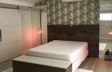 Imagem 5: Alugo Sobrado. Imóvel mobiliado, Área de serviço, 2 Vagas na garageme3...