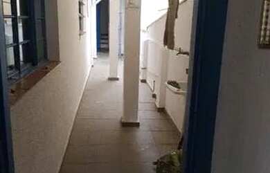 Imagem: A casa possui 2 Dormitórios, 1 Banheiro, 50m² de Área e