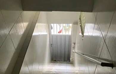 Imagem: A casa possui 2 Dormitórios, 1 Banheiro, 1 Vaga na garagem