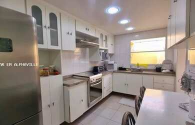 Imagem: A casa em condomínio possui 3 Dormitórios, 4 Banheiros, 4