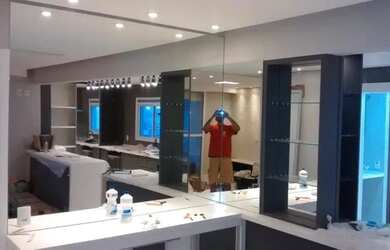 Imagem: O apartamento possui 3 Dormitórios, 5 Banheiros, 2 Vagas na