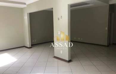 Imagem: A casa em condomínio possui 3 Dormitórios, 3 Banheiros, 2