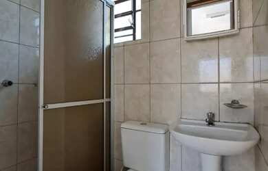 Imagem 10: Sala, cozinha, banheiro, área de serviço com banheiro