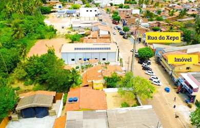 Imagem: A casa possui 5 Dormitórios, 4 Banheiros, 5 Vagas na garagem