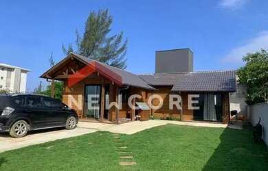 Imagem: A casa possui 2 Dormitórios, 2 Banheiros, 72m² de Área e