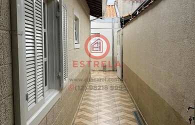 Imagem 3: Casa à Venda em Jardim Altos de Santana II, Jacareí, 145m², 3 Dorms