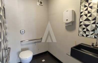 Imagem 12: Sala de loja Composta por 01 sala, mezanino e 02 lavabos sendo 01 para...