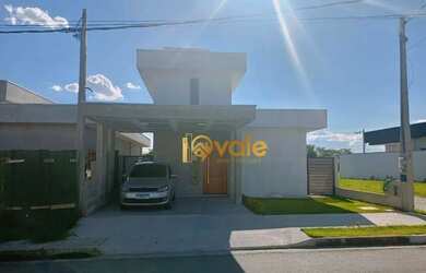 Imagem: A casa em condomínio à venda possui 3 Dormitórios, 2 Banheiros