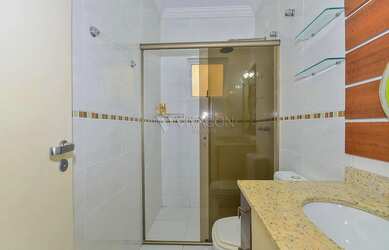 Imagem 12: Casa de 210m² com 3 quartos - Santa Felicidade, Curitiba