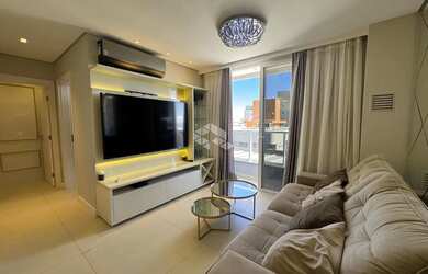 Imagem: O apartamento possui 2 Dormitórios, 2 Banheiros, 2 Vagas na