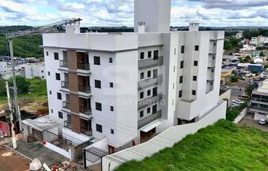 Imagem: O apartamento possui 1 Dormitório, 1 Banheiro, 1 Vaga na garagem