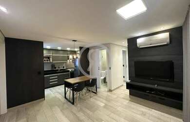 Imagem: O apartamento possui 2 Dormitórios, 2 Banheiros, 2 Vagas na