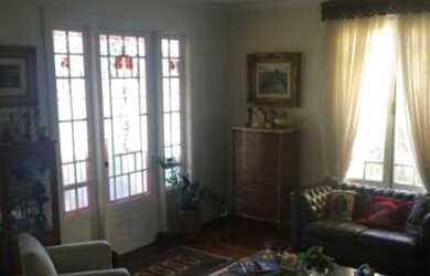 Imagem: A casa em condomínio possui 5 Dormitórios, 5 Banheiros, 4