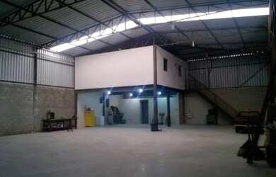 Imagem: O depósito possui 360m² de Área e está localizado em Jardim