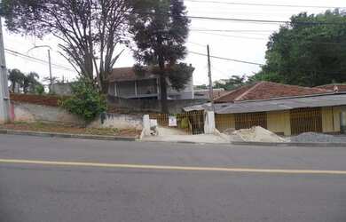 Imagem: A casa em condomínio possui 3 Dormitórios, 1 Banheiro e 60m²